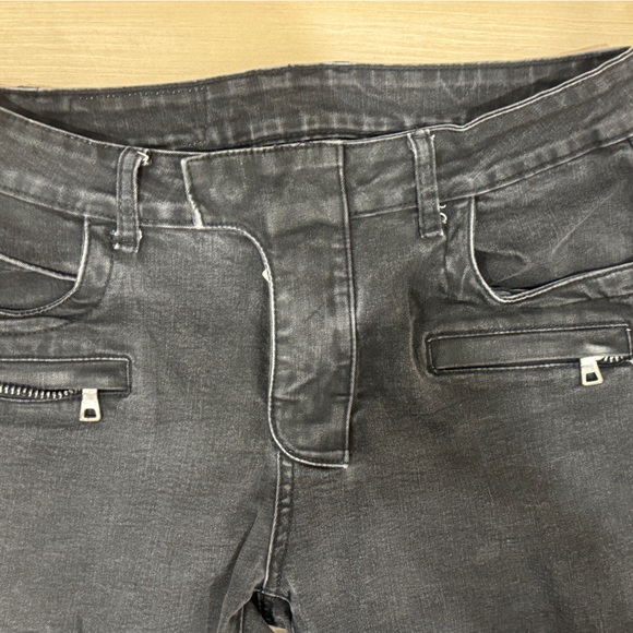Balmain Paris Size 30 Men’s black 4 pocket biker style jeans - Picture 9 of 9
